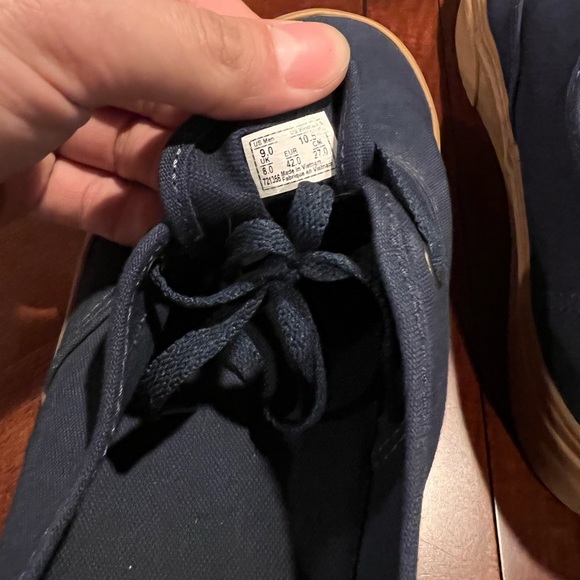 Men’s Classic Vans - Picture 13 of 13